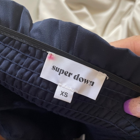 Revolve Superdown Navy Blue off the shoulder fitted crop top shirt Womens - Picture 6 of 6